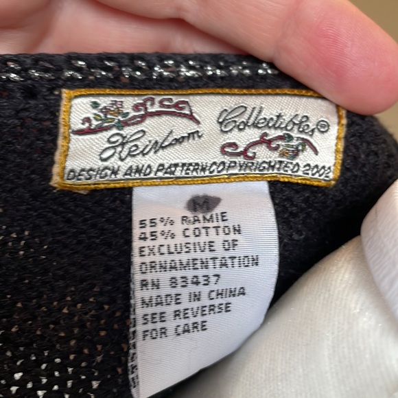 Heirloom Collectibles Vintage embroidered black cardigan w/ beautiful beading M - Picture 4 of 5